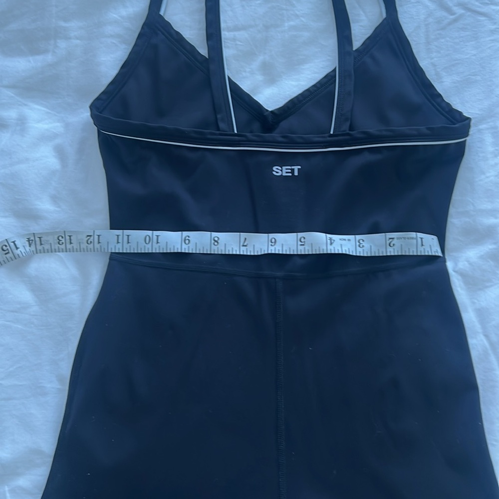 SET Active Black Romper with White Trim - Picture 5 of 6